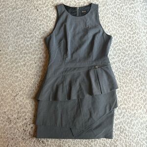Laundry by Shelli Segal Grey Sleeveless Mini Dress with Ruffle Detail, size 12